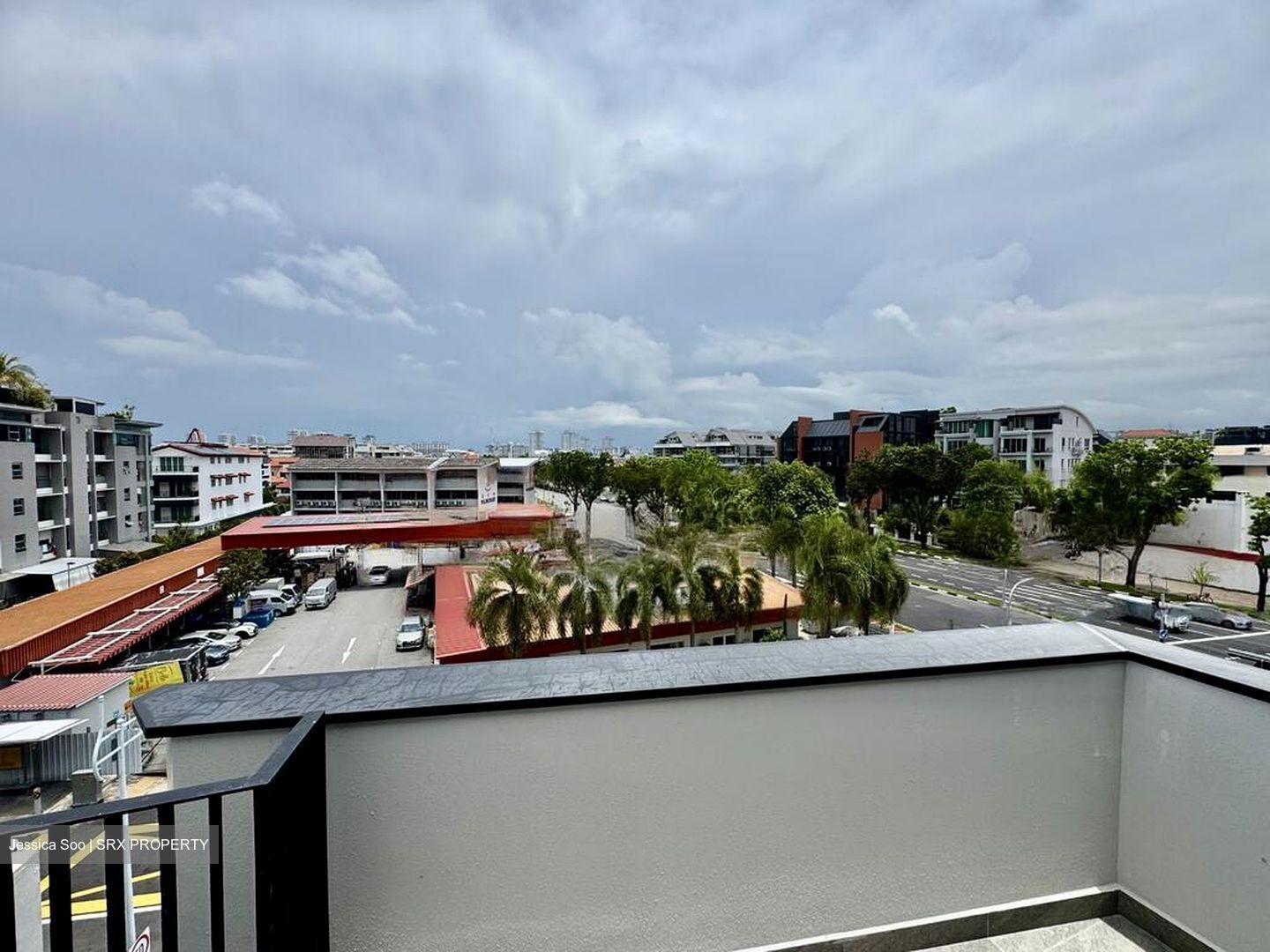 Lorong H Telok Kurau (D15), Terrace #484220001